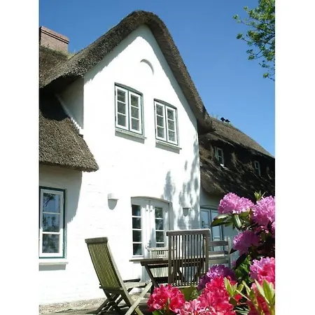 Poppenbuell Thatched House Osterhever